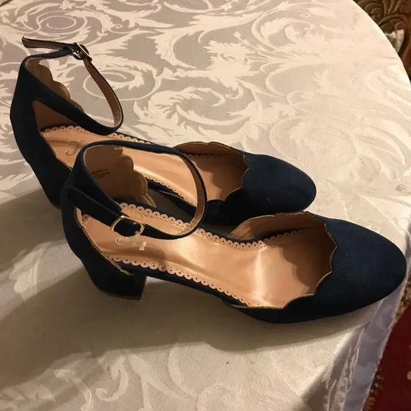 brown kids dresser Buy high heels ▷ Kamila. Audley Online Shoe Store – AUDLEY SHOES main image 0